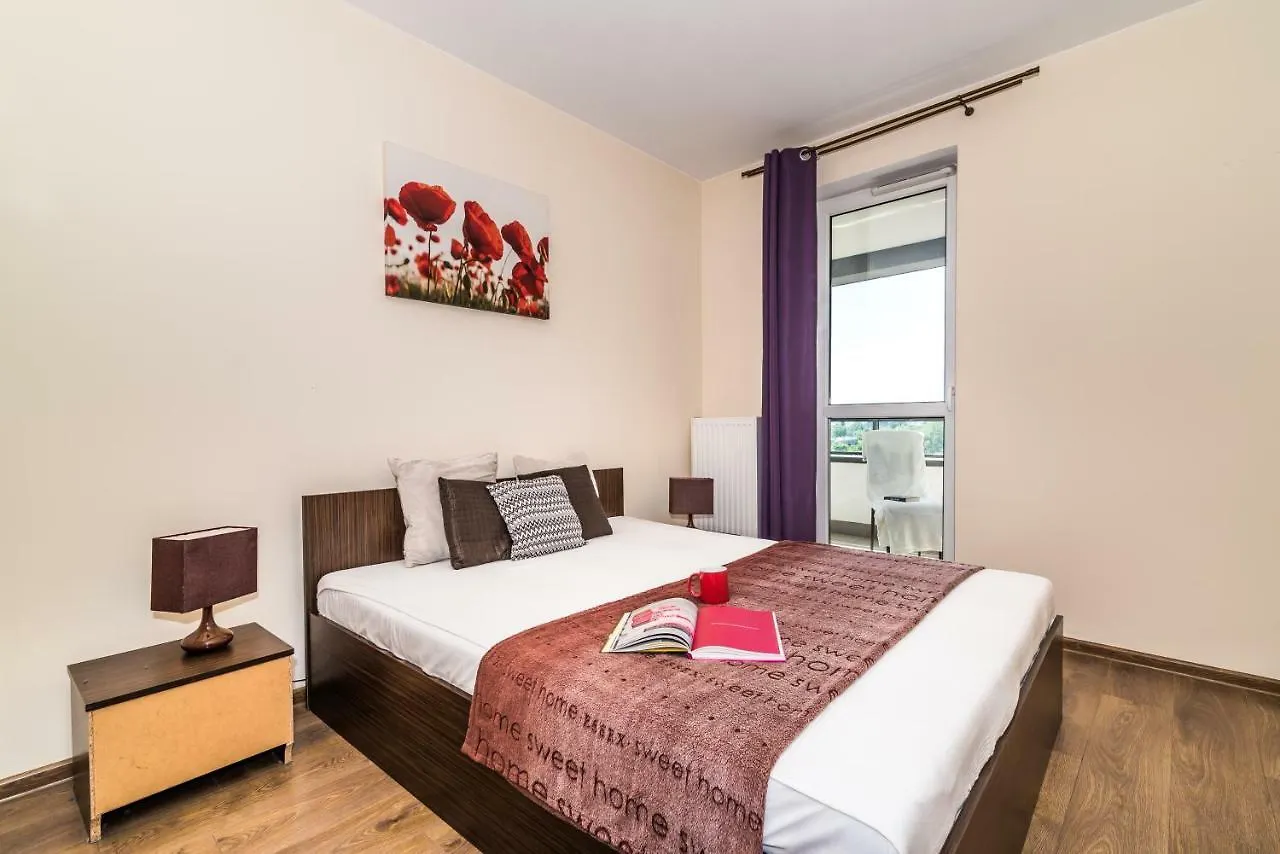 Notabene Airport Apartment Warsaw