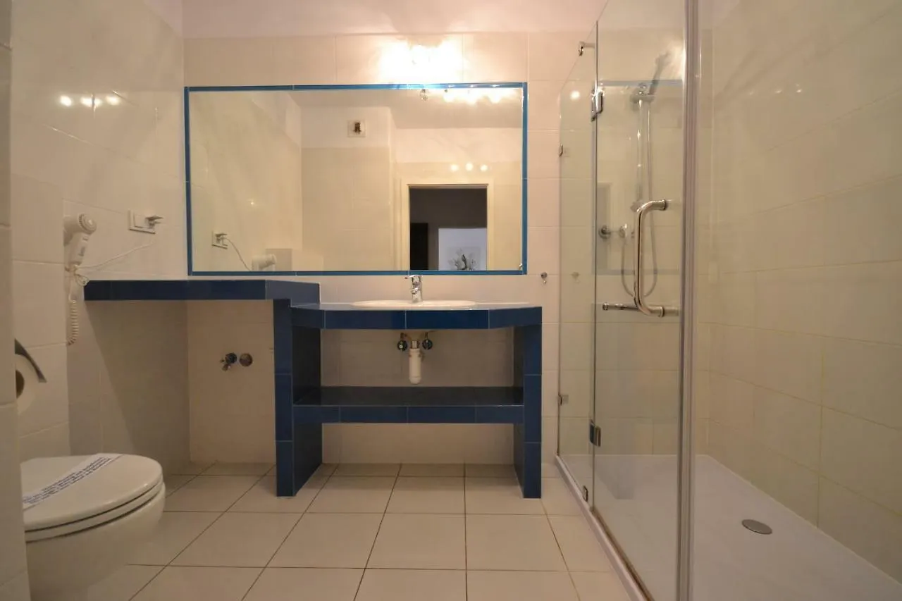 Notabene Airport Apartment Warsaw