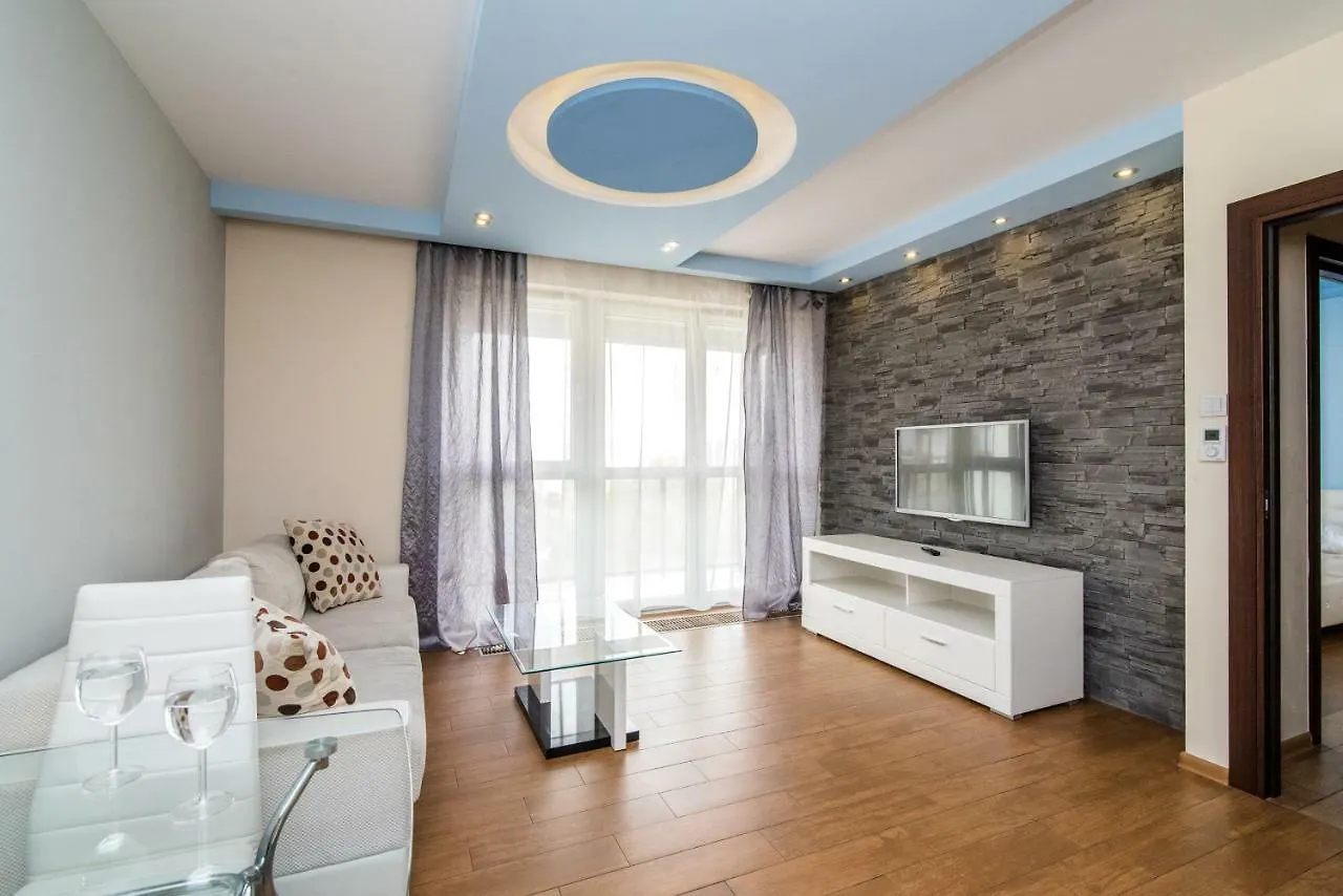 Notabene Airport Apartment Warsaw