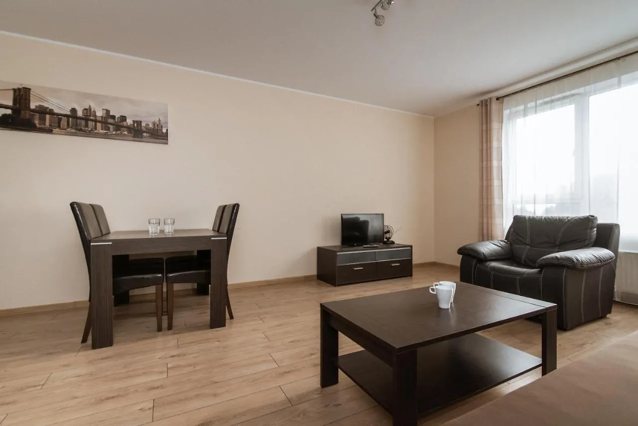Notabene Airport Apartamento Varsóvia Polónia